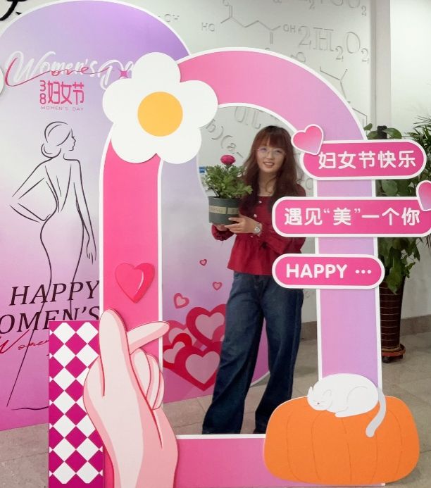 图片包含 网站AI 生成的内容可能不正确。